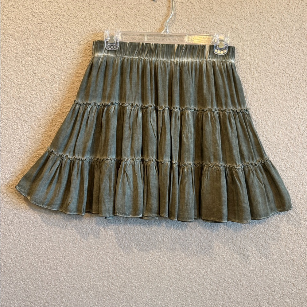 New Umgee Olive Tiered A-Line Skirt